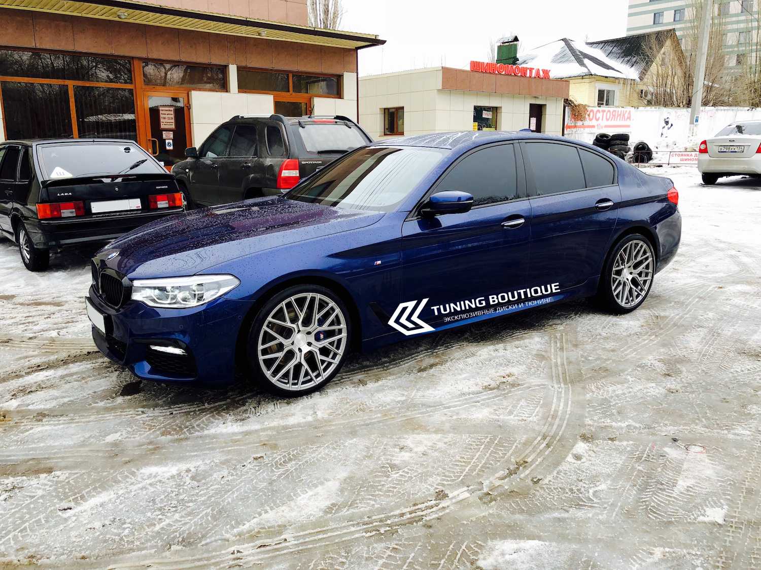 BMW 5 Series и 20" диски Rohana RFX10 Brushed Titanium фото 1